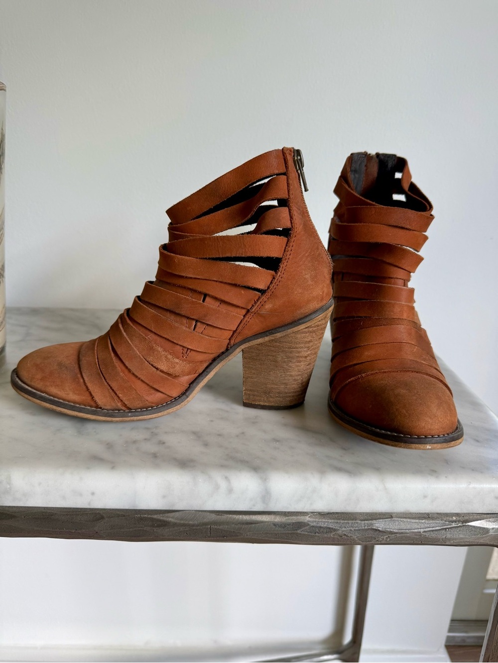 Free People Women’s Tan Strappy Leather Ankle Boots.. excellent condition